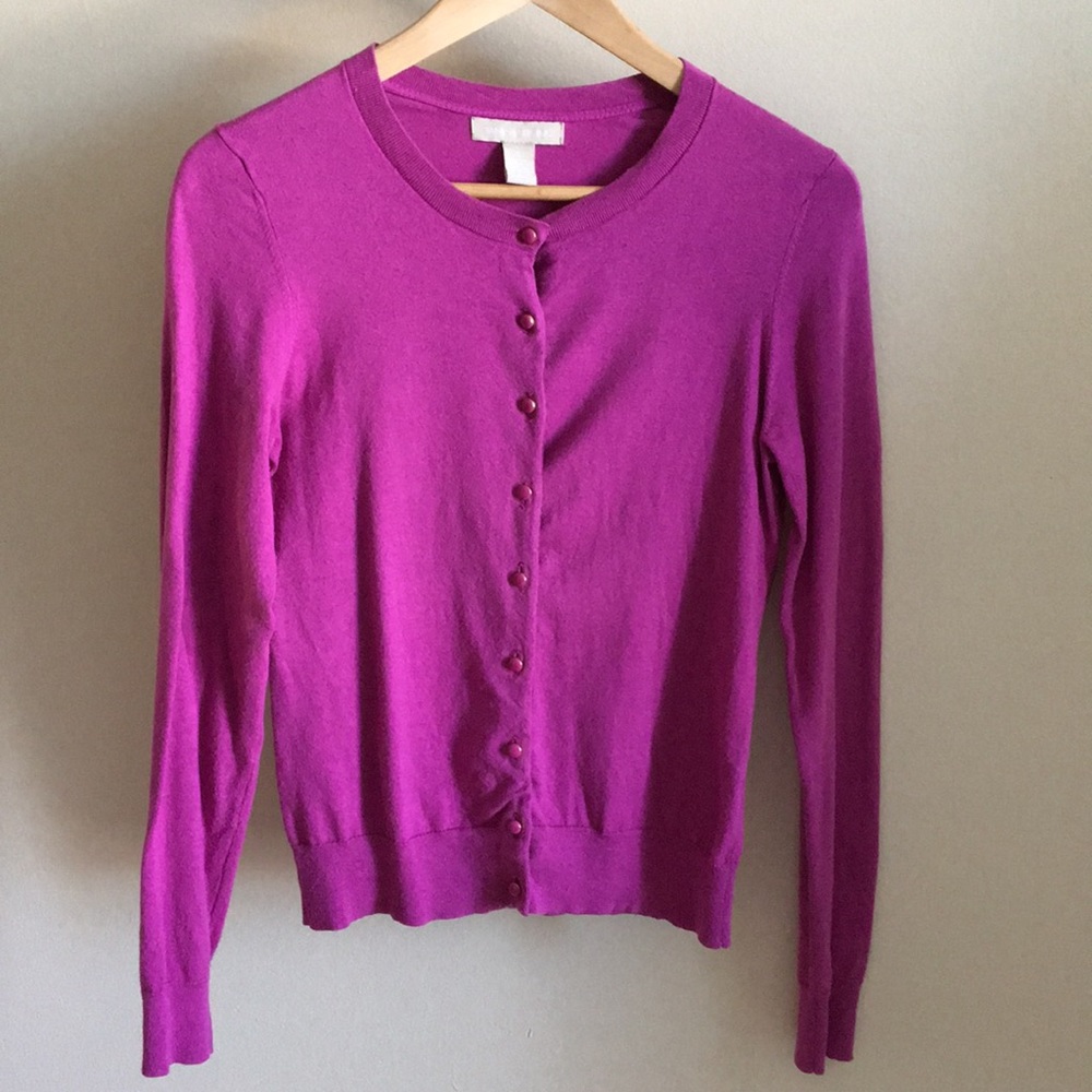 ⭐️ 2 for $10! Banana Republic cardigan
